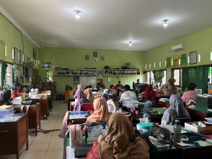 MAN 3 Kota Jambi Gelar Rapat Bahas Beberapa Agenda Penting