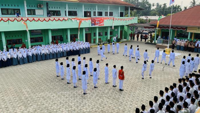 Merah Putih MAN 3 Kota Jambi