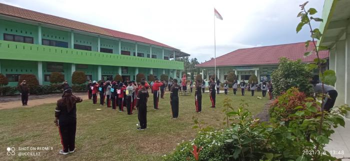 PASKIBRA MAN 3 KOTA JAMBI MELAKSANAKAN LONGMARS 2021 PASKIBRA MAN 3 KOTA JAMBI MELAKSANAKAN LONGMARS 2021