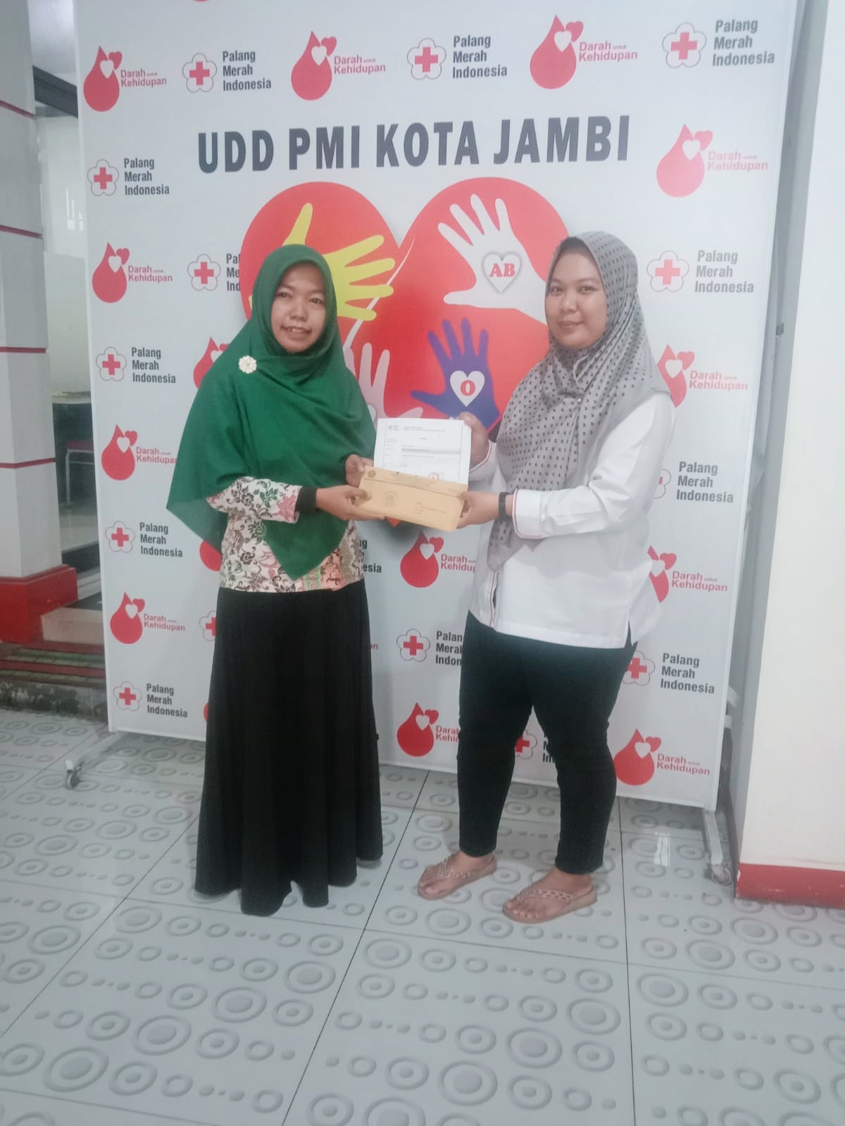 MAN 3 Kota Jambi Galang Dana untuk Korban Bencana Galodo