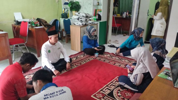 MAN 3 Kota Jambi Gelar Rapat Perdana PMBM, Fokus pada Persiapan dan Koordinasi Panitia