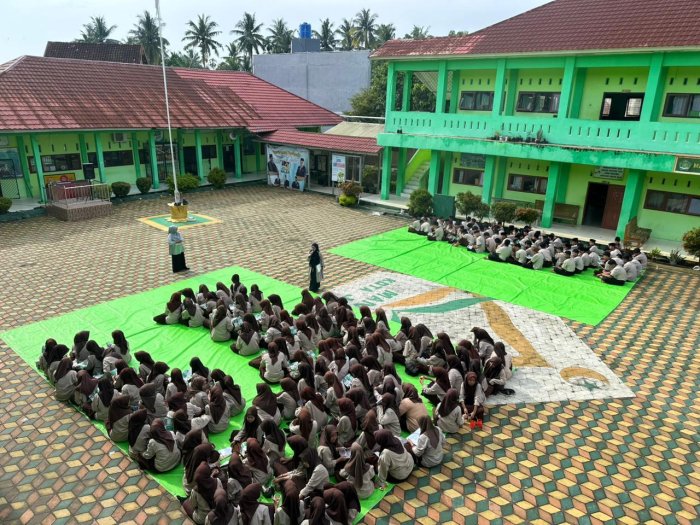 Institut Islam Maarif Sosialisasikan Kampus kepada Murid MAN 3 Kota Jambi