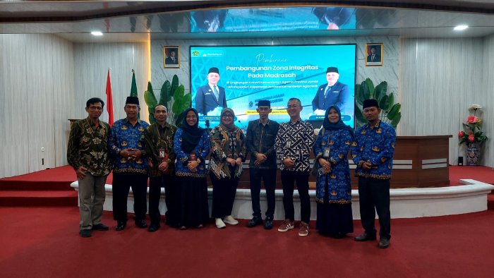 Kepala MAN 3 Kota Jambi Hadiri Pembinaan Zona Integritas Kanwil Kemenag Provinsi Jambi 2026