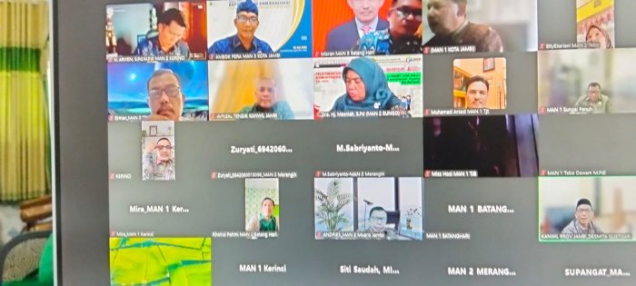 Kepala MAN 3 Kota Jambi Ikuti Rapat Koordinasi KKM Bahas Pelaksanaan Ujian Madrasah 2025/2026 Secara Daring