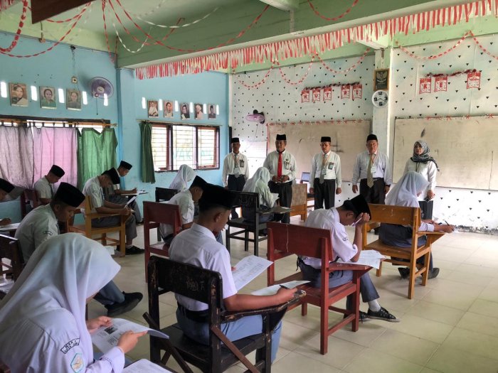 Ujian Madrasah MAN 3 Kota Jambi Tahun Pelajaran 2025/2026 Berlangsung Tertib