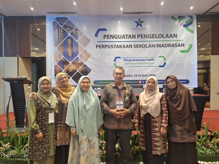 Kepala MAN 3 Jambi Ikuti Pelatihan Penguatan Perpustakaan