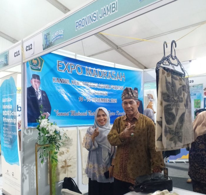 MAN 3 Kota Jambi Tampilkan Karya Kreatif Siswa di Pameran OMI 2025 di Banten