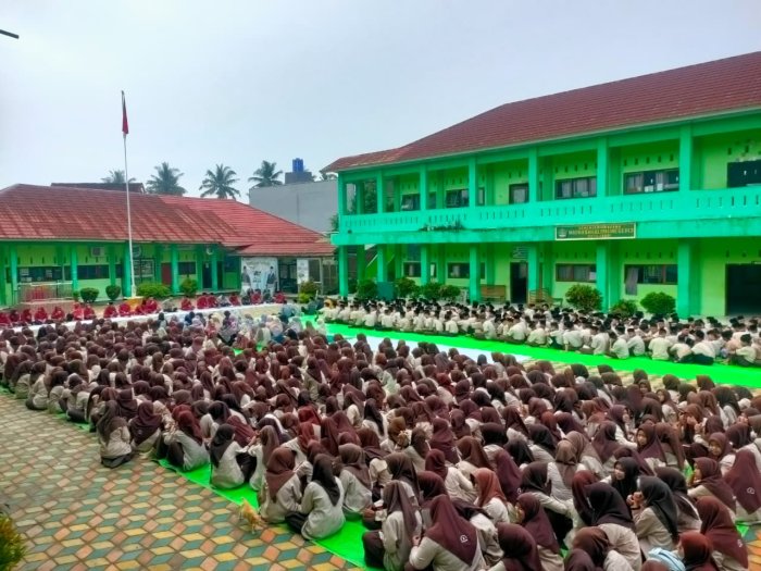 Menguatkan Doa Menyongsong Ujian Madrasah, MAN 3 Kota Jambi Gelar Yasin dan Tahlil