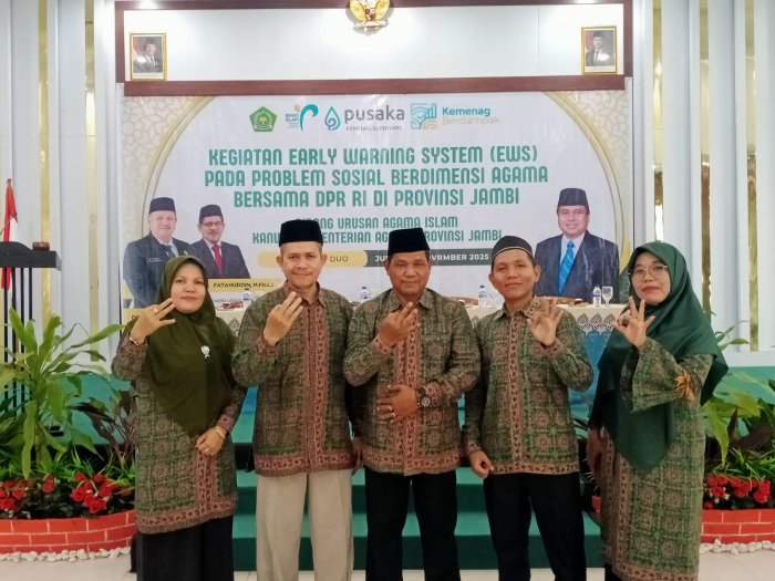 Deteksi Dini Ancaman Sosial Keagamaan, Guru MAN 3 Kota Jambi Ikuti EWS 2025 Deteksi Dini Ancaman Sosial Keagamaan, Guru MAN 3 Kota Jambi Ikuti EWS 2025