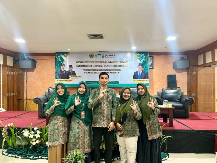 Guru MAN 3 Kota Jambi Ikuti Muzakarah Cegah Kawin Anak di Grand Hotel Jambi