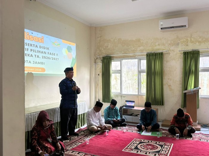 Sinergi Madrasah dan Orang Tua, MAN 3 Kota Jambi Gelar Sosialisasi Fase F Kurikulum Merdeka