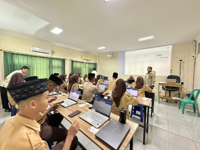 MAN 3 Kota Jambi Gelar Tes Kemampuan Akademik (TKA) Gelombang Kedua dengan Lancar