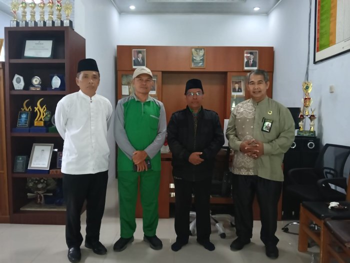 Kepala MAN 3 Kota Jambi Hadiri Rapat Persiapan OMI Tingkat Provinsi di Kemenag Kota Jambi