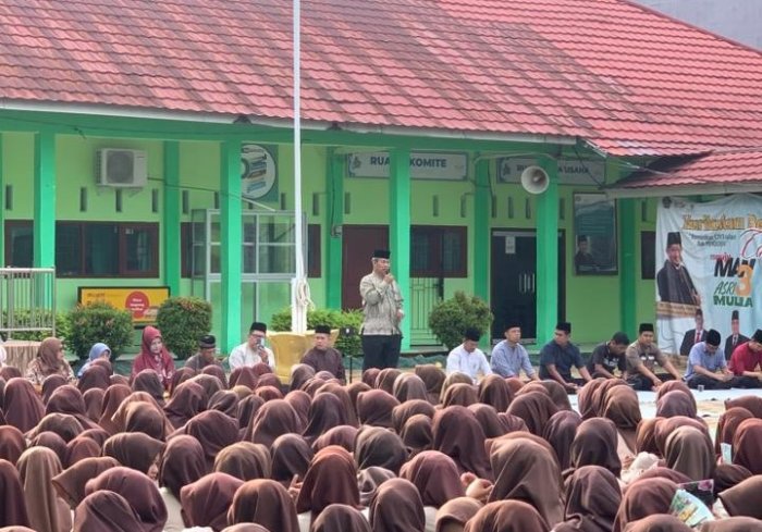 MAN 3 Kota Jambi Gelar Pembacaan Yasin dan Tahlil Sebelum Pemilihan OSIM 2025/2026