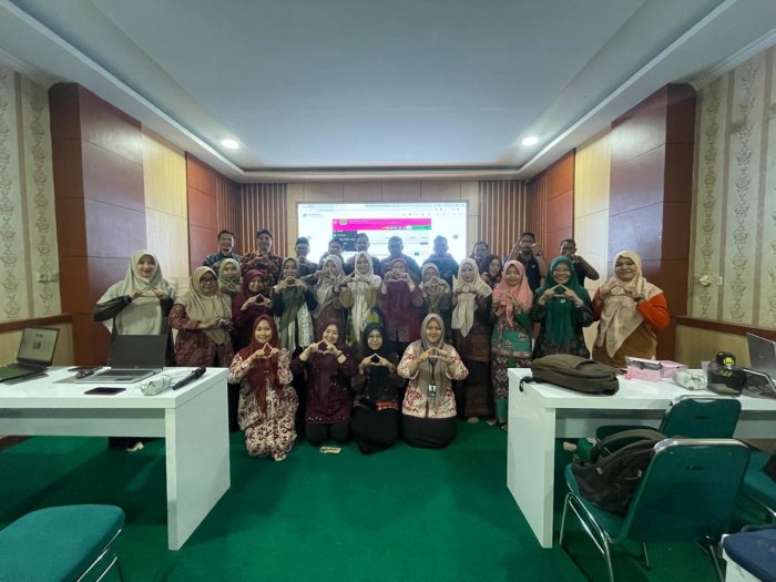 Perkuat Pengelolaan Arsip Digital, Staf MAN 3 Kota Jambi Ikuti Rakor Aplikasi SRIKANDI Kemenag Kota Jambi.