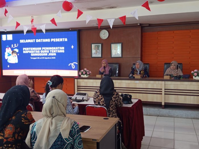 MAN 3 Kota Jambi Ikuti Pertemuan Peningkatan Kapasitas Guru Tentang Gangguan Jiwa