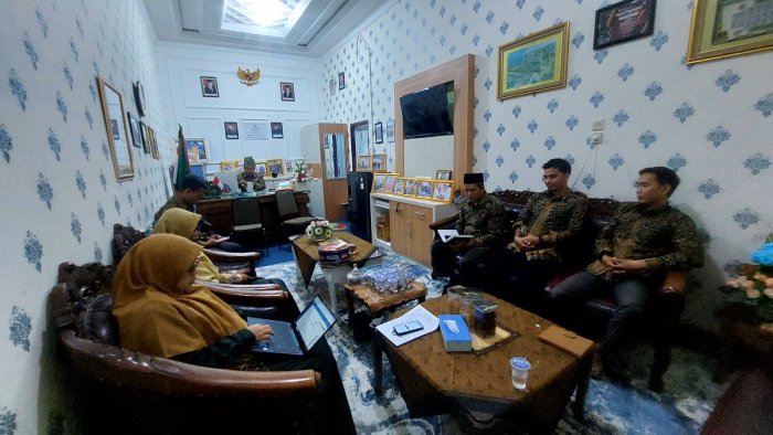 PMB MAN 3 Kota Jambi 2026 Masuki Tahap Penting, Panitia Bahas Verifikasi Peserta dan Tes Seleksi PMB MAN 3 Kota Jambi 2026 Masuki Tahap Penting, Panitia Bahas Verifikasi Peserta dan Tes Seleksi